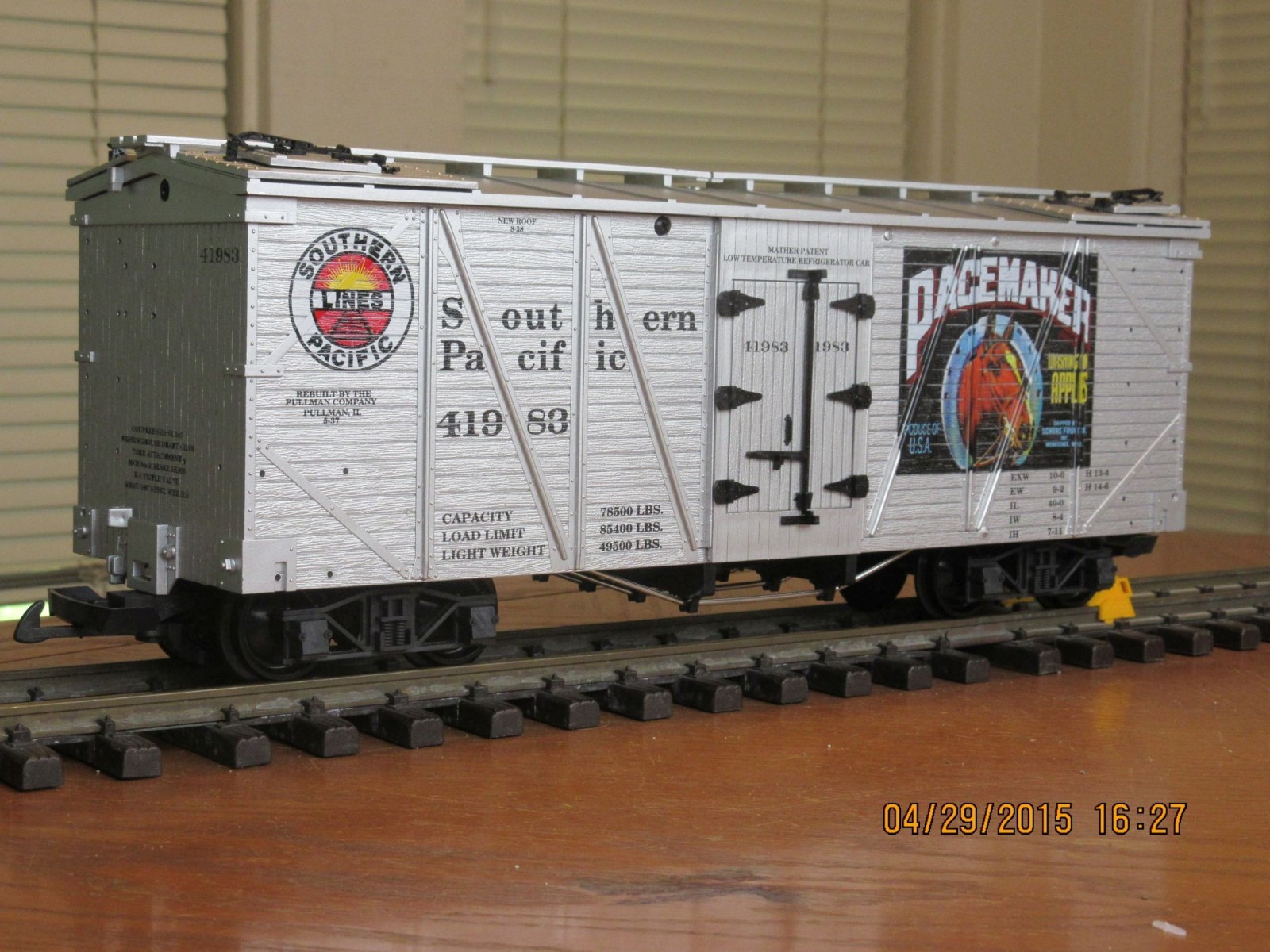 R15026A Southern Pacific Spacemaker Apples SP 41983