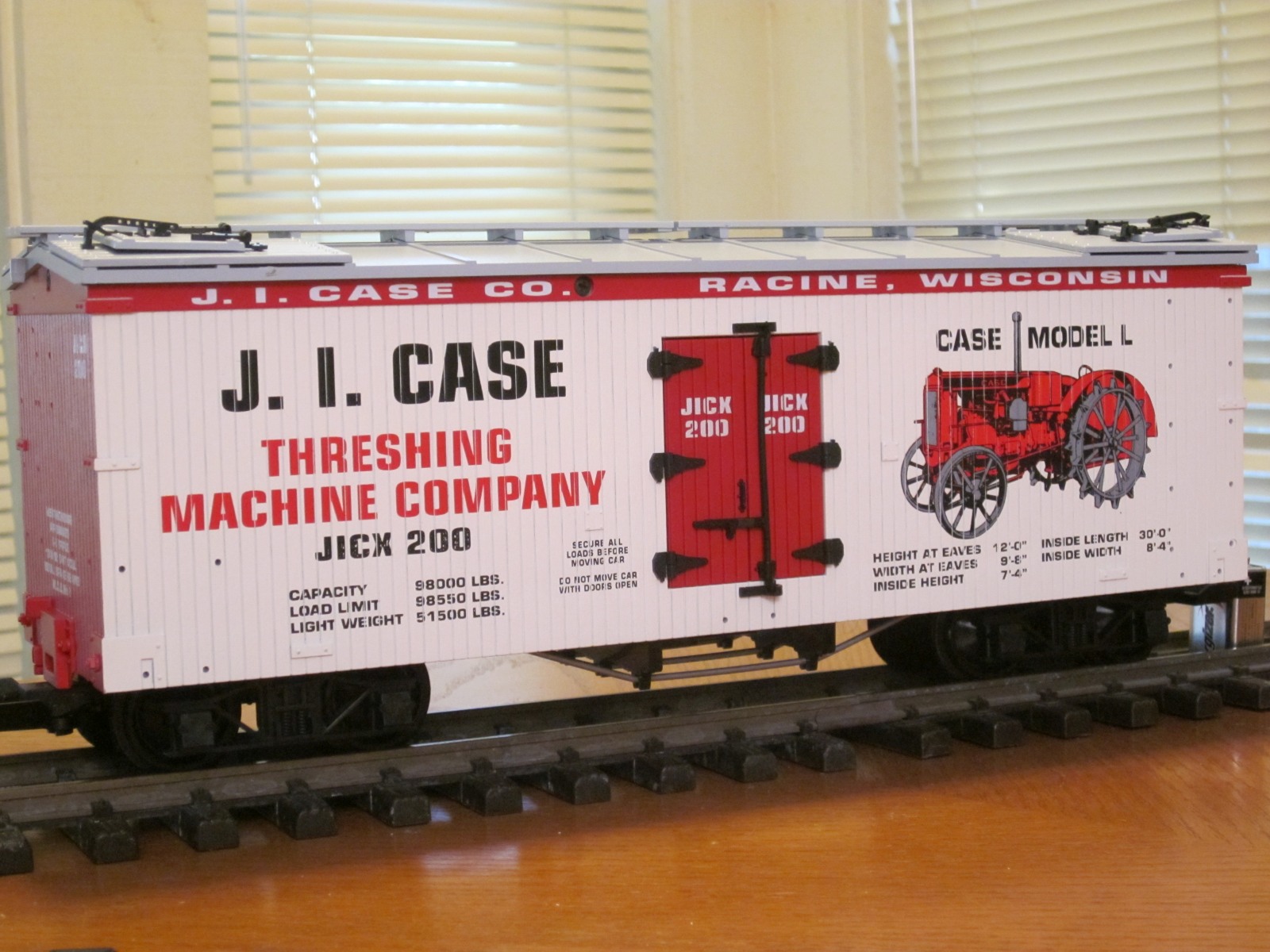R16179 J I Case Tractor JICX 200