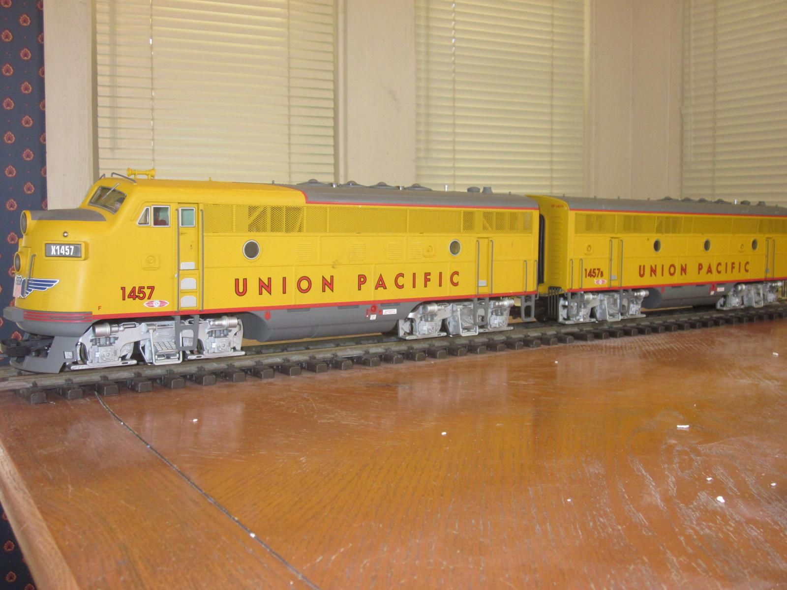 R22256 Union Pacific (series #2) #1457A 1457B