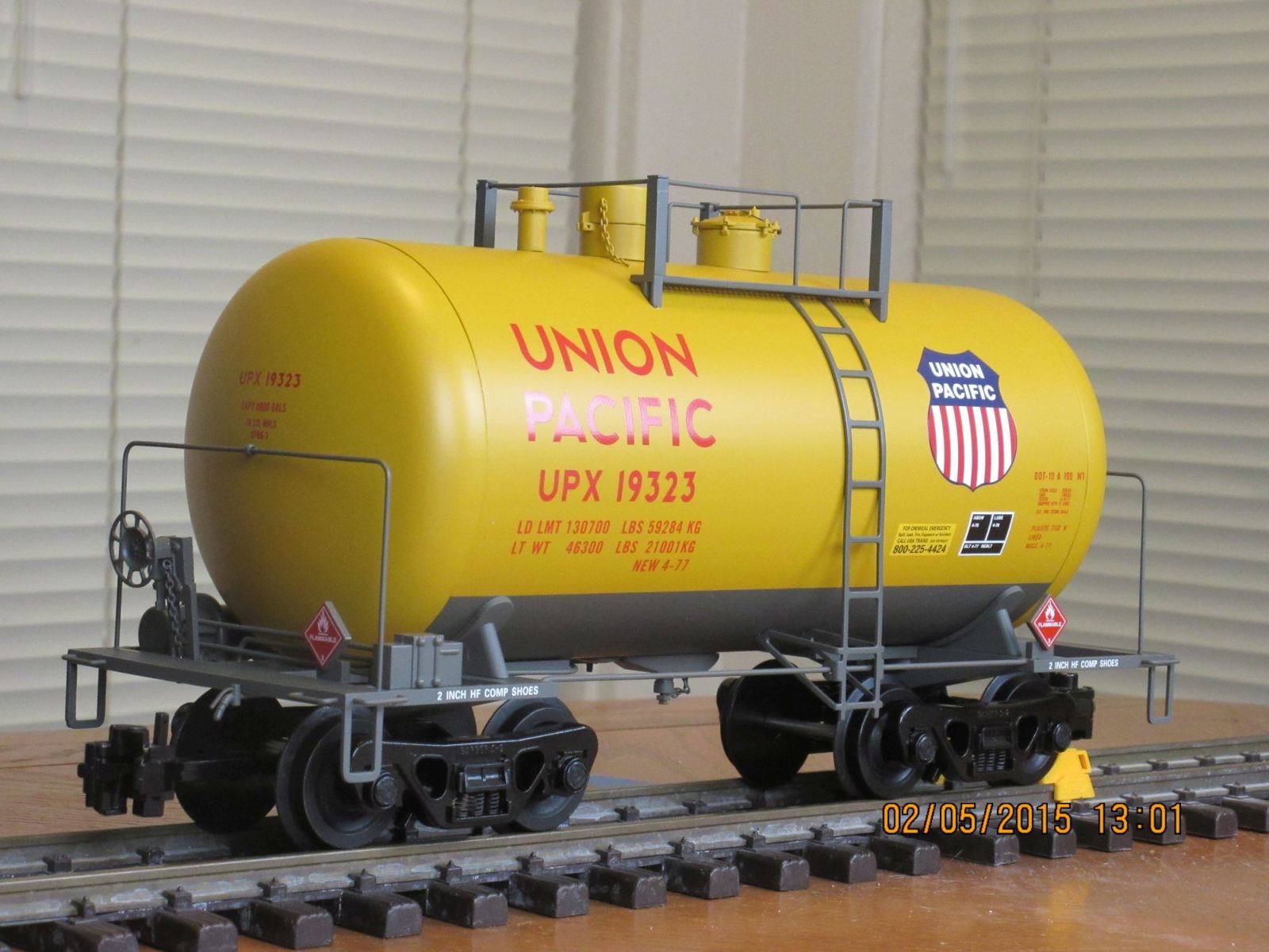 R15223 Union Pacific UPX 19323