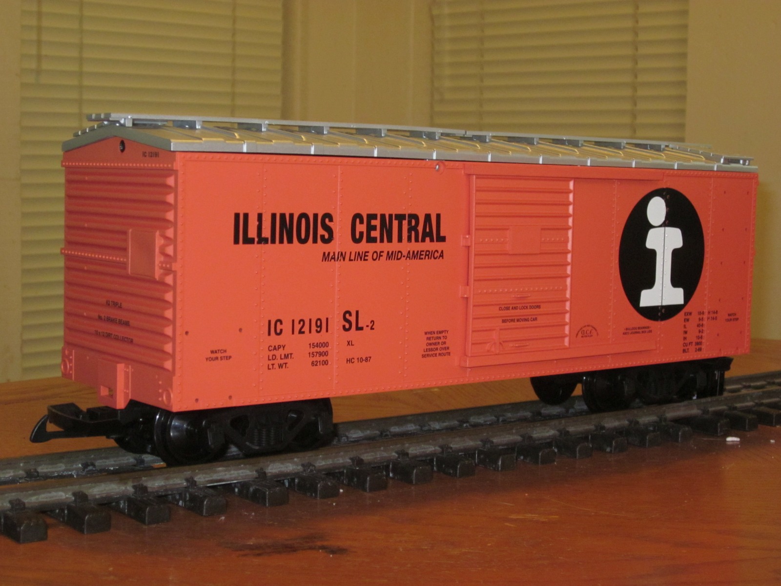 R19089 Illinois Central IC 12191