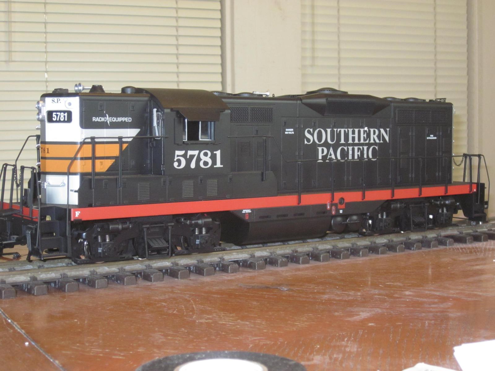 R22117 Southern Pacific (BW) #5781