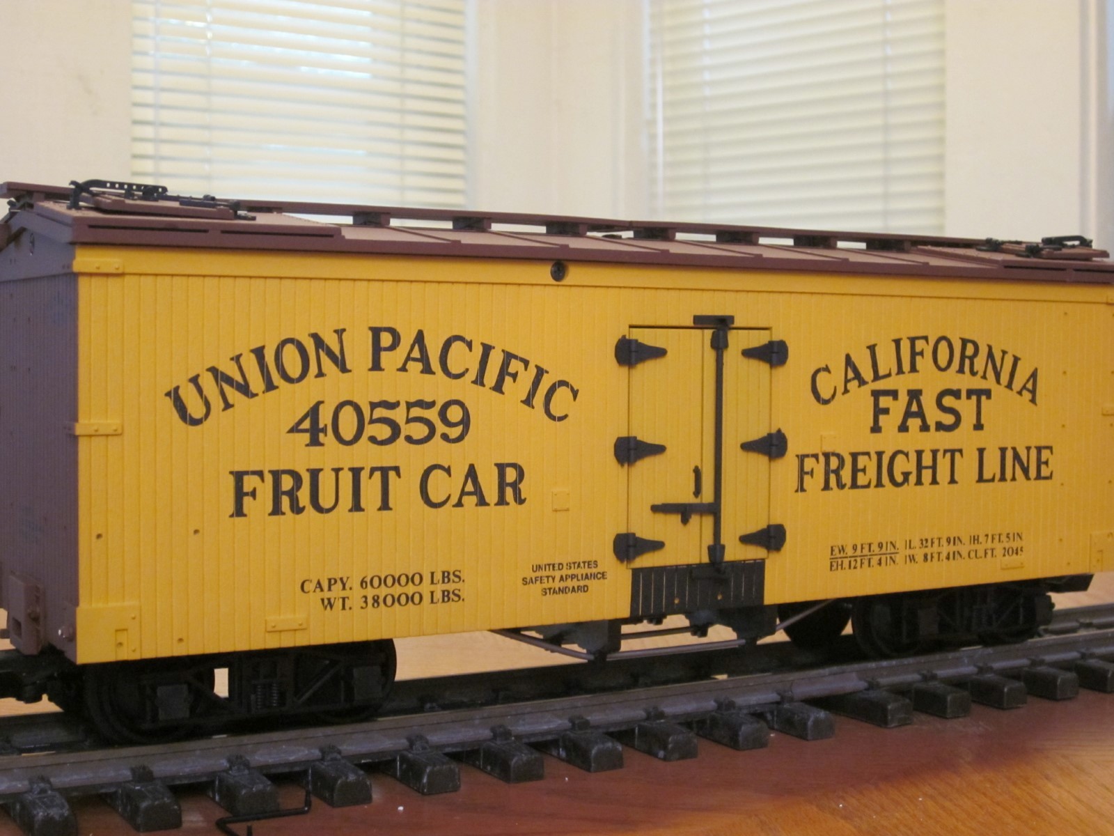 R1637 Union Pacific Fruit UPFC 40559