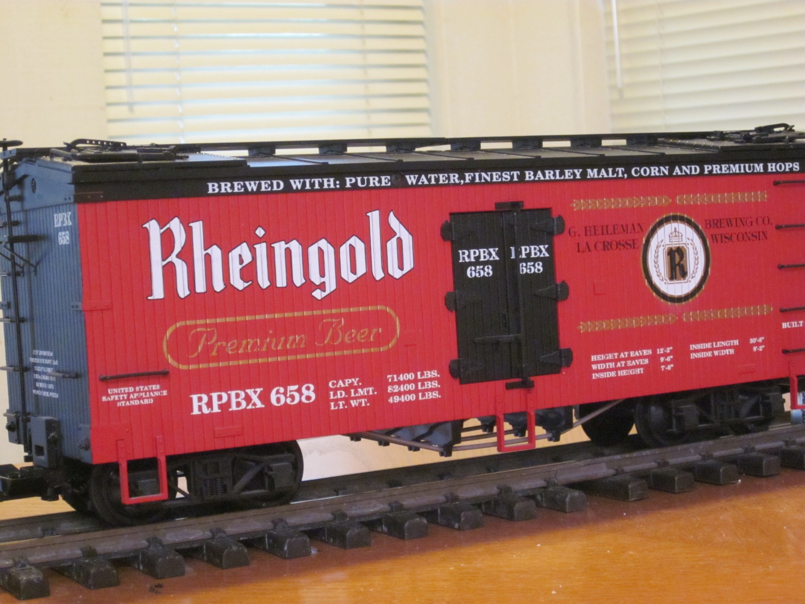 R16120 Rheingold Beer RPBX 658