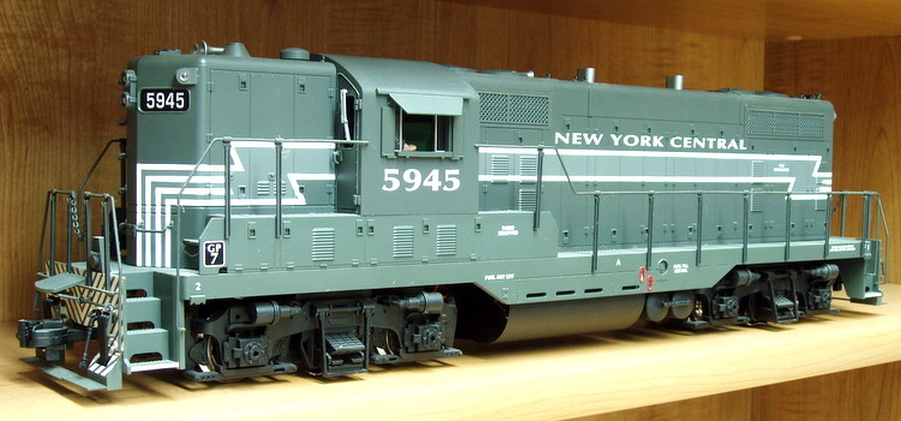 R22102 New York Central #5945