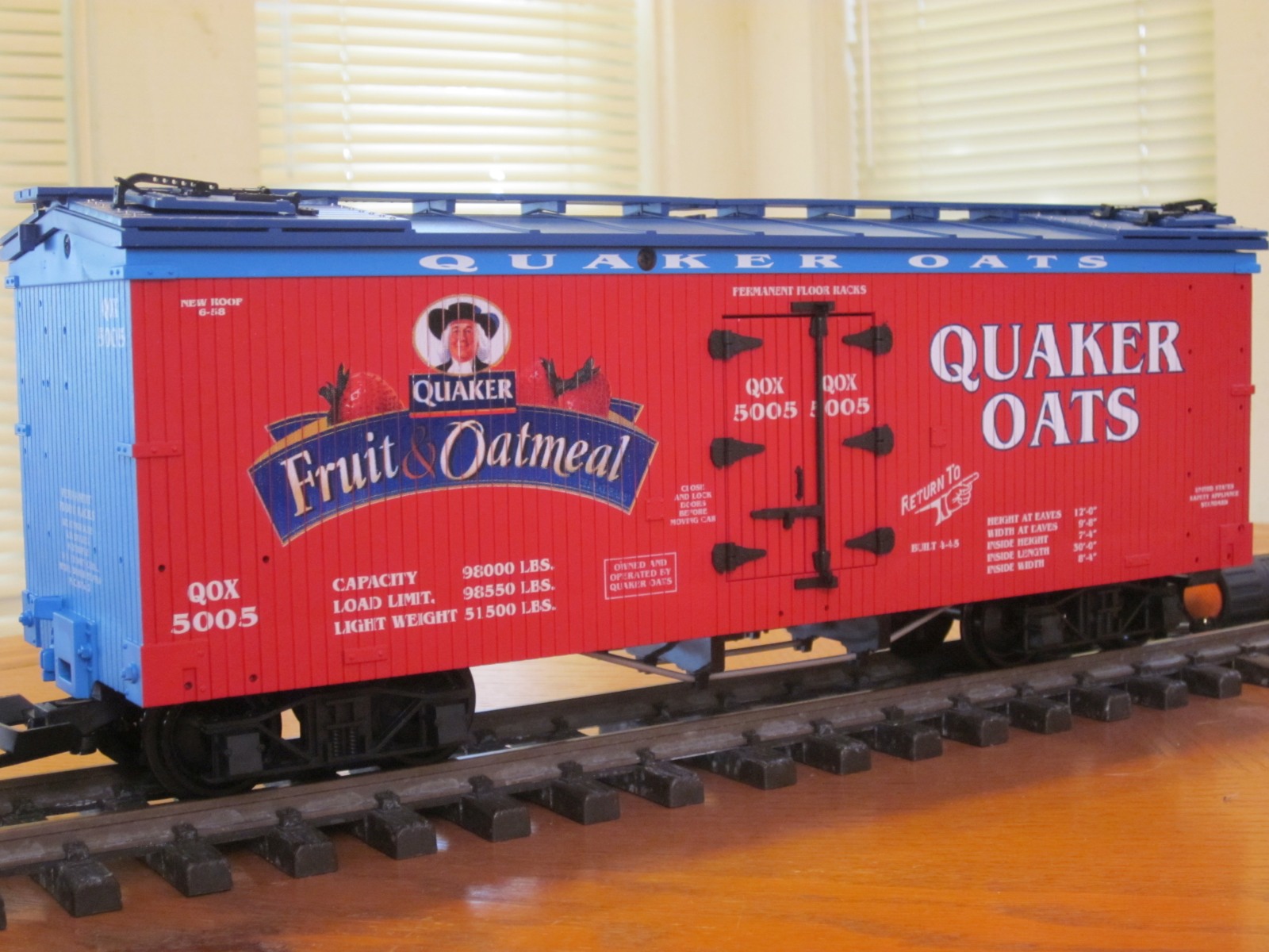 R16241 Quaker Fruit And Cereal QOX 5005