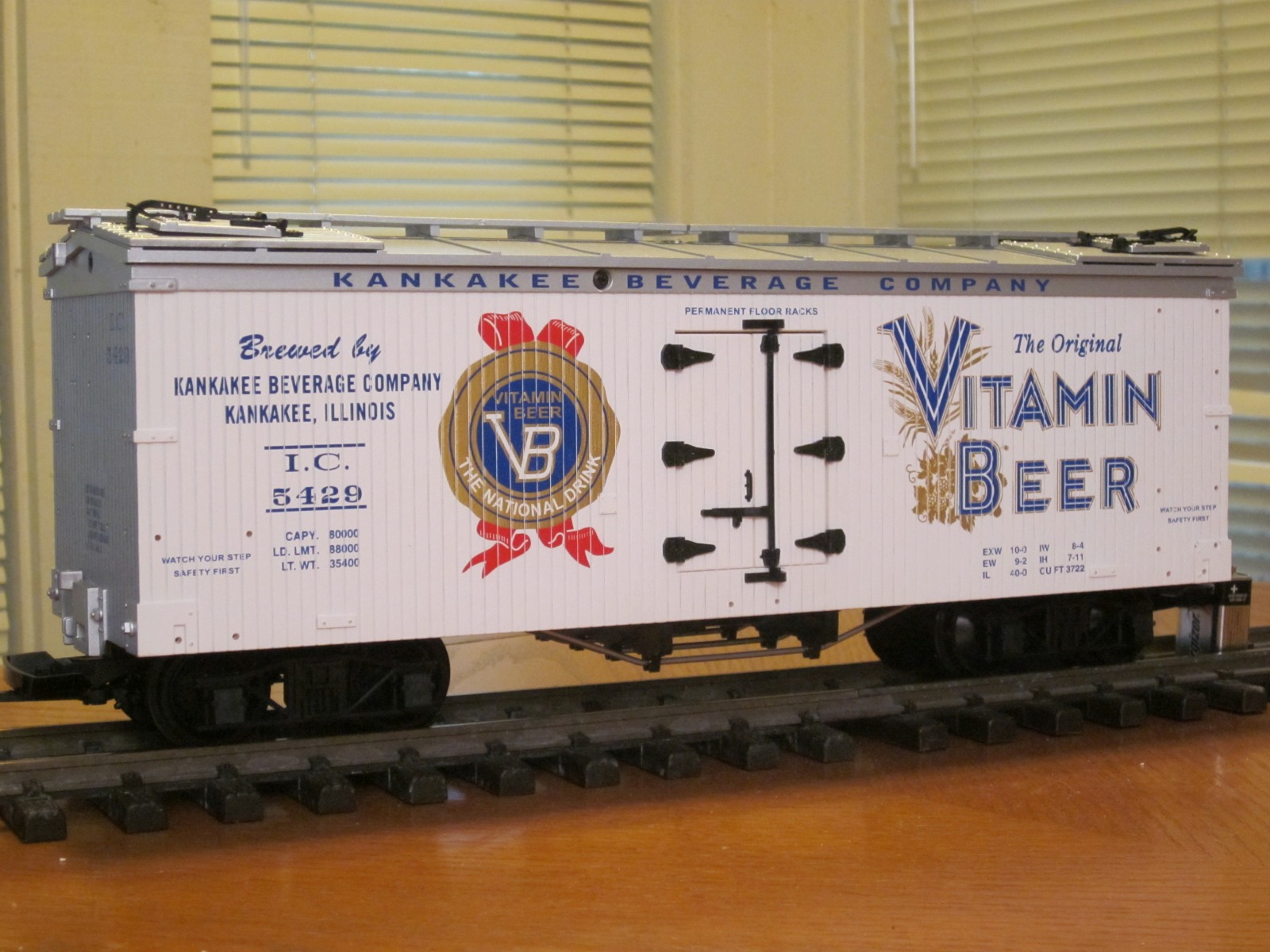 R16391 Kankakee Beverage Company Vitamin Beer IC 5429